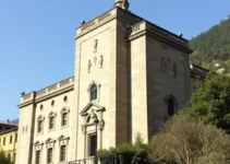 educadora afastada biografias Hitler Mussolini